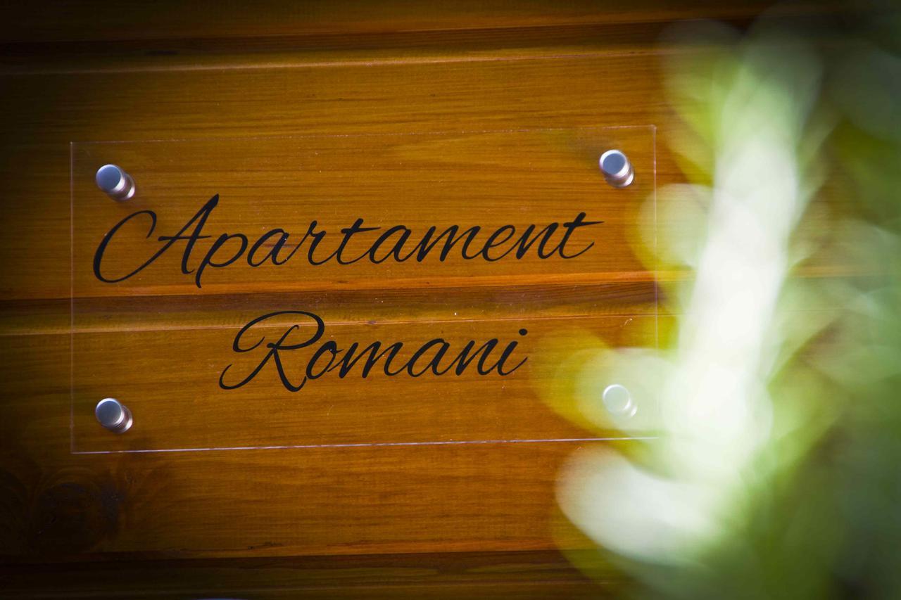 Apartamentos El Bosquet Сан-Кугат-дал-Бальєс Екстер'єр фото